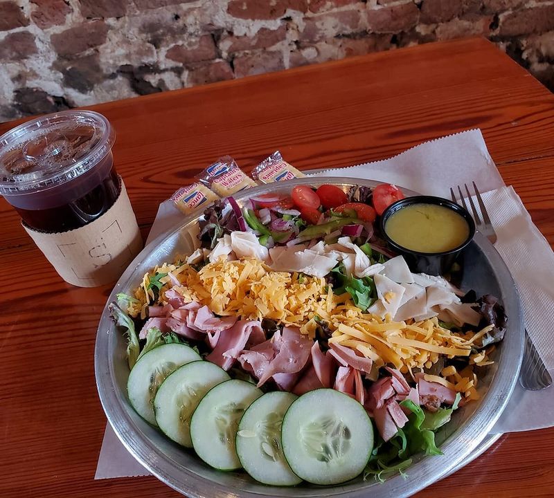 Catch a Meal at a Local Soul Food Spot Catch a Meal at a Local Soul Food Spot