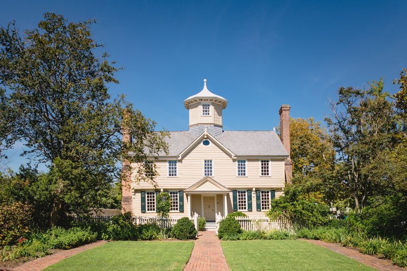 Charming Architecture Frozen in Colonial Time