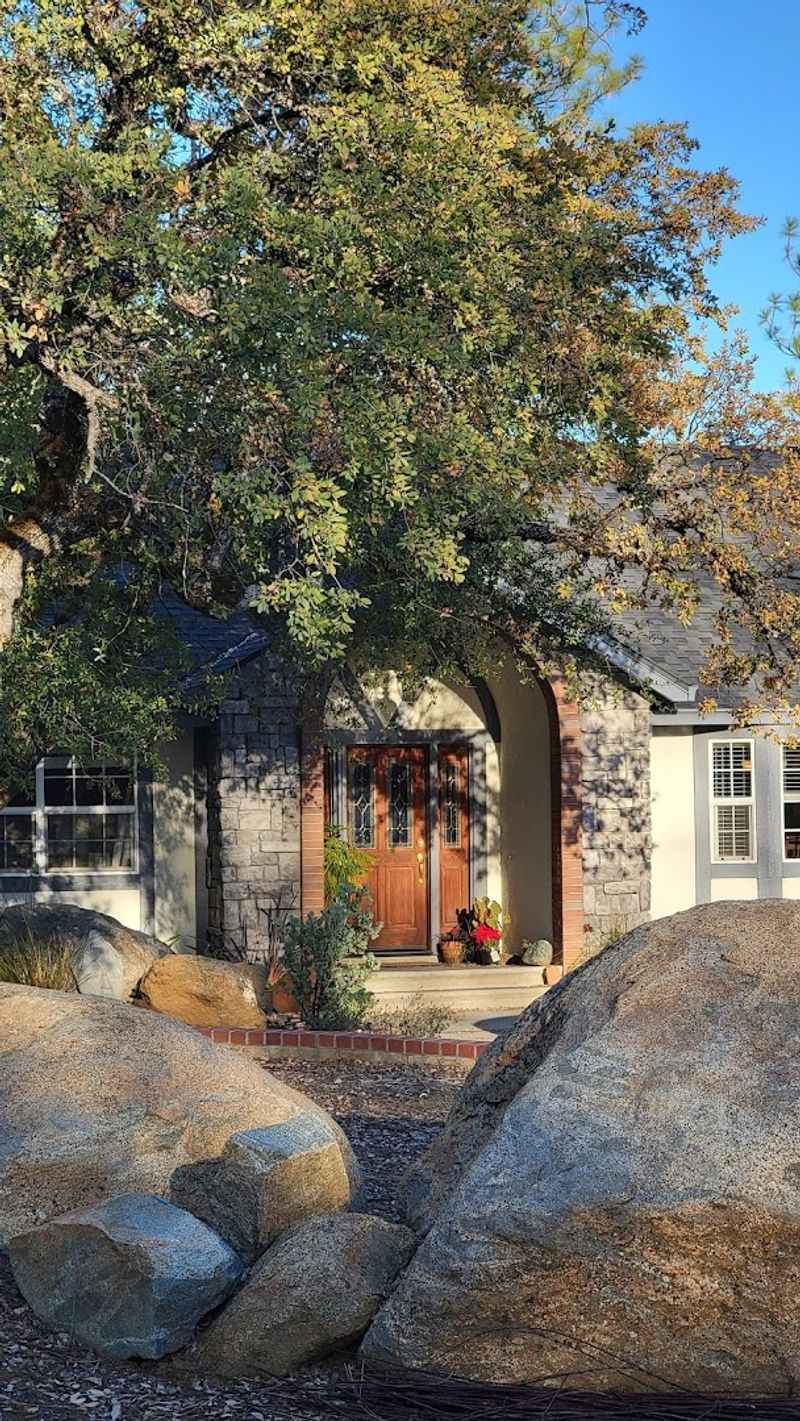 Charming Bed-and-Breakfasts for a Perfect Getaway Charming Bed-and-Breakfasts for a Perfect Getaway