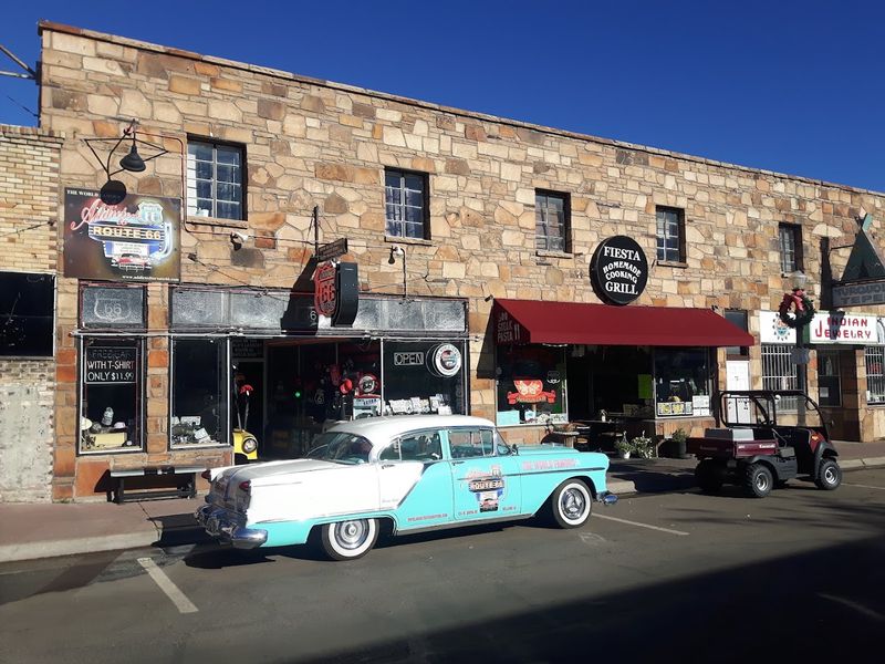 Charming Local Restaurants and Diners Charming Local Restaurants and Diners