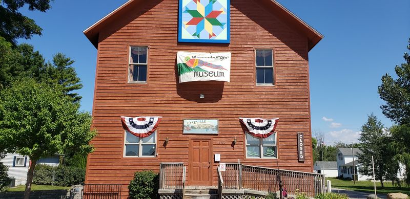 Cheeseburger in Caseville Festival: The Party That Puts This Town on the Map Cheeseburger in Caseville Festival: The Party That Puts This Town on the Map