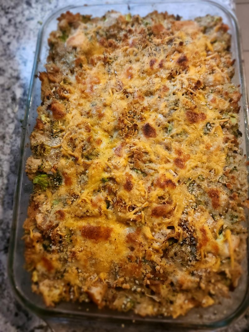 Cheesy Chicken and Rice Casserole Cheesy Chicken and Rice Casserole