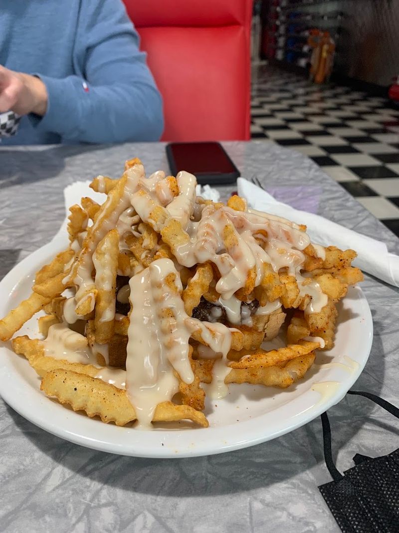 Chili Cheese Fries That Deserve Their Own Fan Club