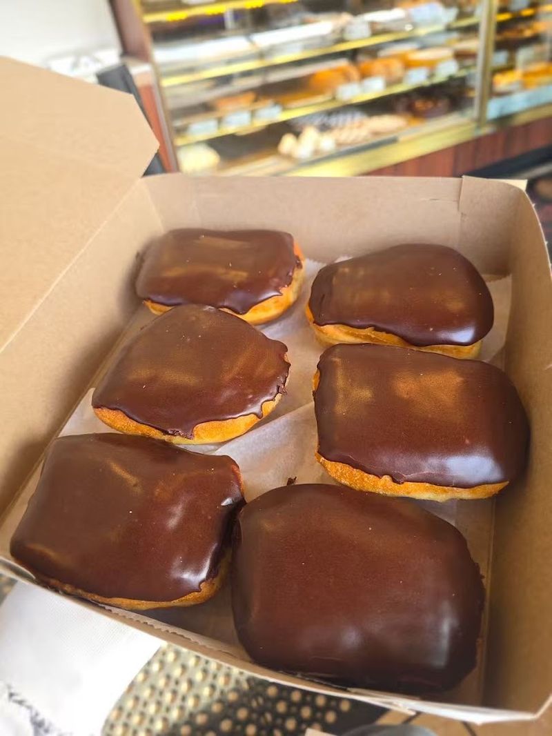 Chocolate French Pastry — A Small Bite of Pure Joy Chocolate French Pastry — A Small Bite of Pure Joy