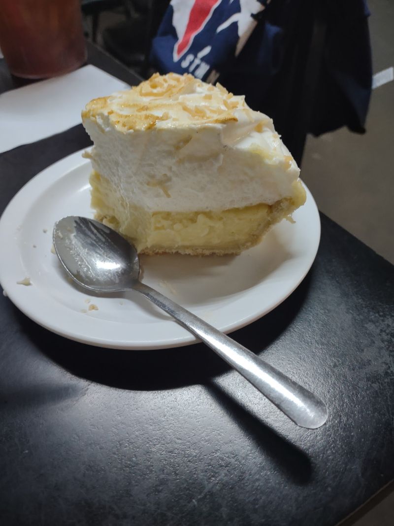 Chocolate Meringue Pie That Tastes Like Grandma Made It