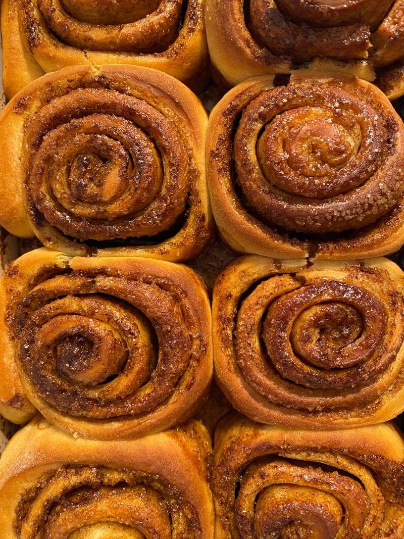 Cinnamon rolls