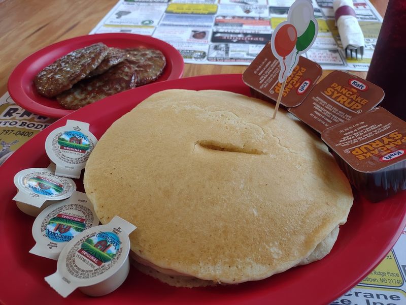 Classic Breakfast Plates Done the Right Way Classic Breakfast Plates Done the Right Way