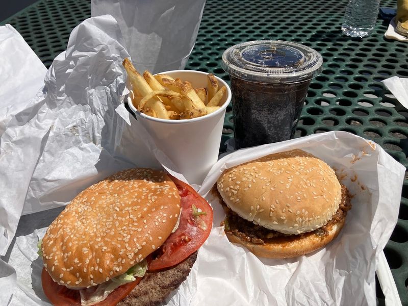 Classic Burgers That Carry Old-School Charm