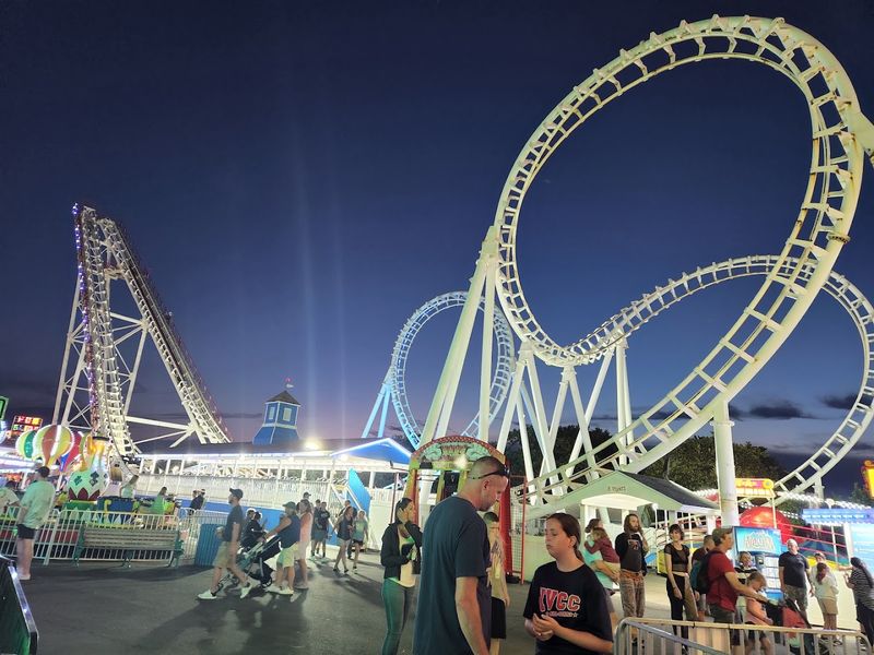Classic Carnival Rides and Amusements Classic Carnival Rides and Amusements