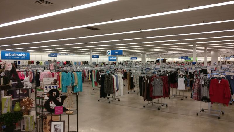 Clean and Organized Shopping Environment