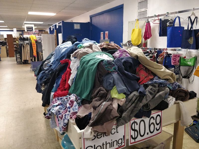 Clothing Deals That Can Stretch a Tight Budget Surprisingly Far Clothing Deals That Can Stretch a Tight Budget Surprisingly Far