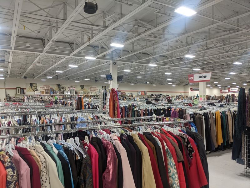 Clothing Selection That Covers Every Style Clothing Selection That Covers Every Style
