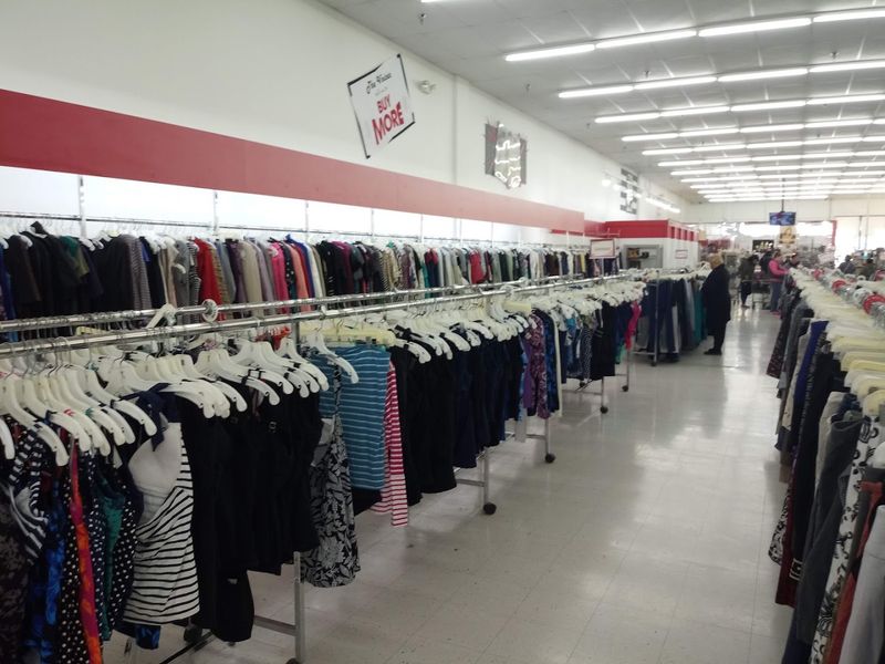 Clothing for Every Age and Style Clothing for Every Age and Style
