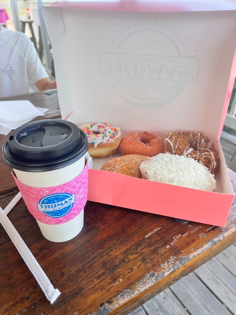 Cold Brew Coffee and Iced Drinks to Complete the Morning