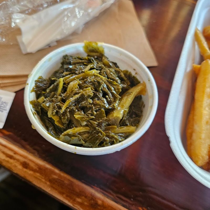 Collard Greens Cooked the Southern Way Collard Greens Cooked the Southern Way