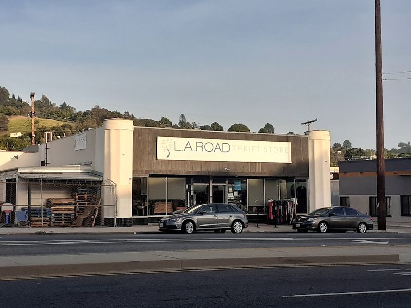 Convenient Hours and Easy Location Access Convenient Hours and Easy Location Access