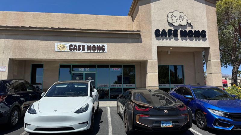Convenient Hours for Every Kind of Morning Person Convenient Hours for Every Kind of Morning Person