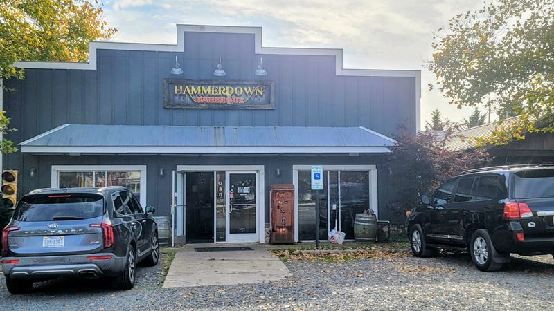 Convenient Location Right Off Route 50 in Aldie Convenient Location Right Off Route 50 in Aldie