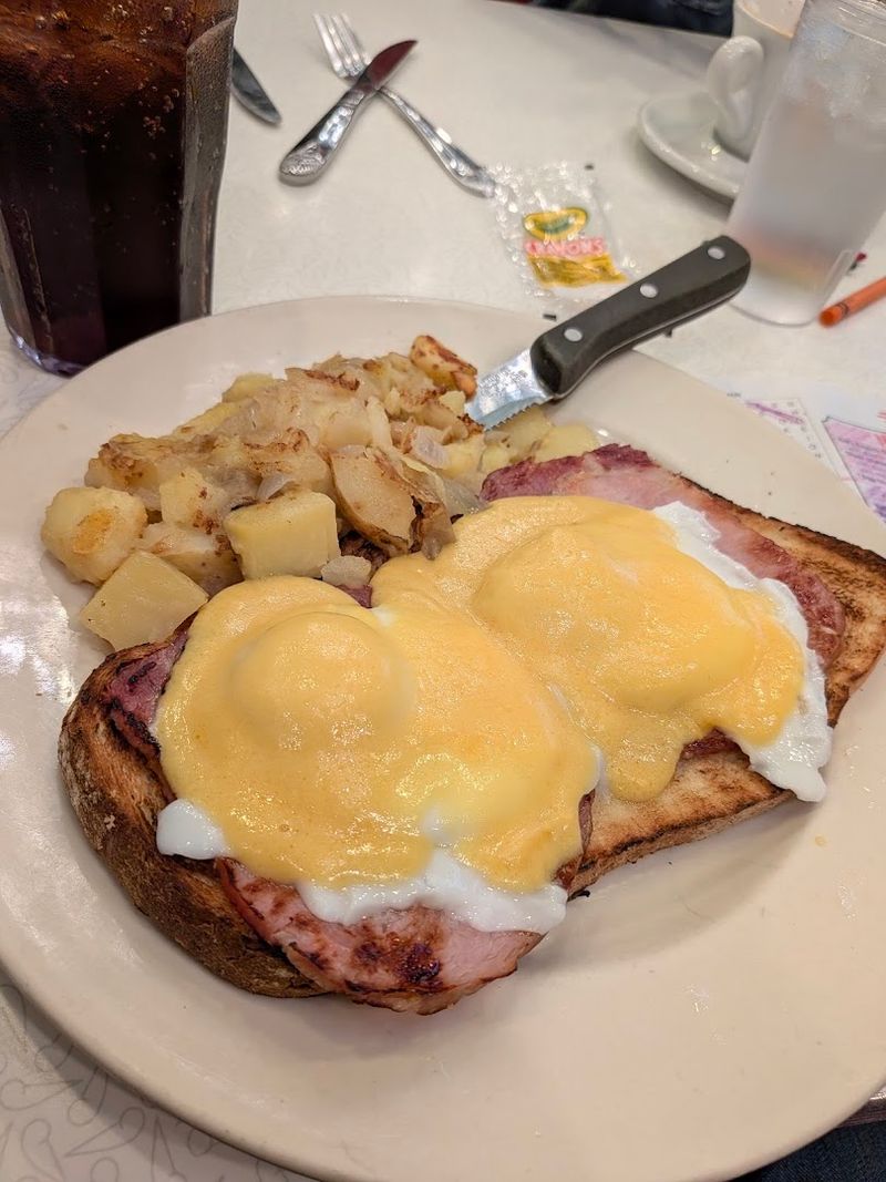 Corned Beef Hash and Poached Eggs Worth Celebrating Corned Beef Hash and Poached Eggs Worth Celebrating