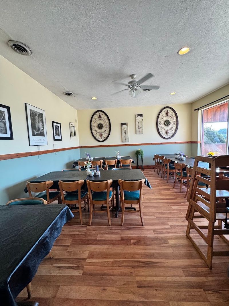 Cozy Atmosphere Decorated with Ansel Adams Photography