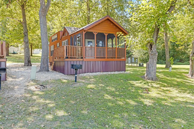 Cozy Cabins for a Comfortable Stay