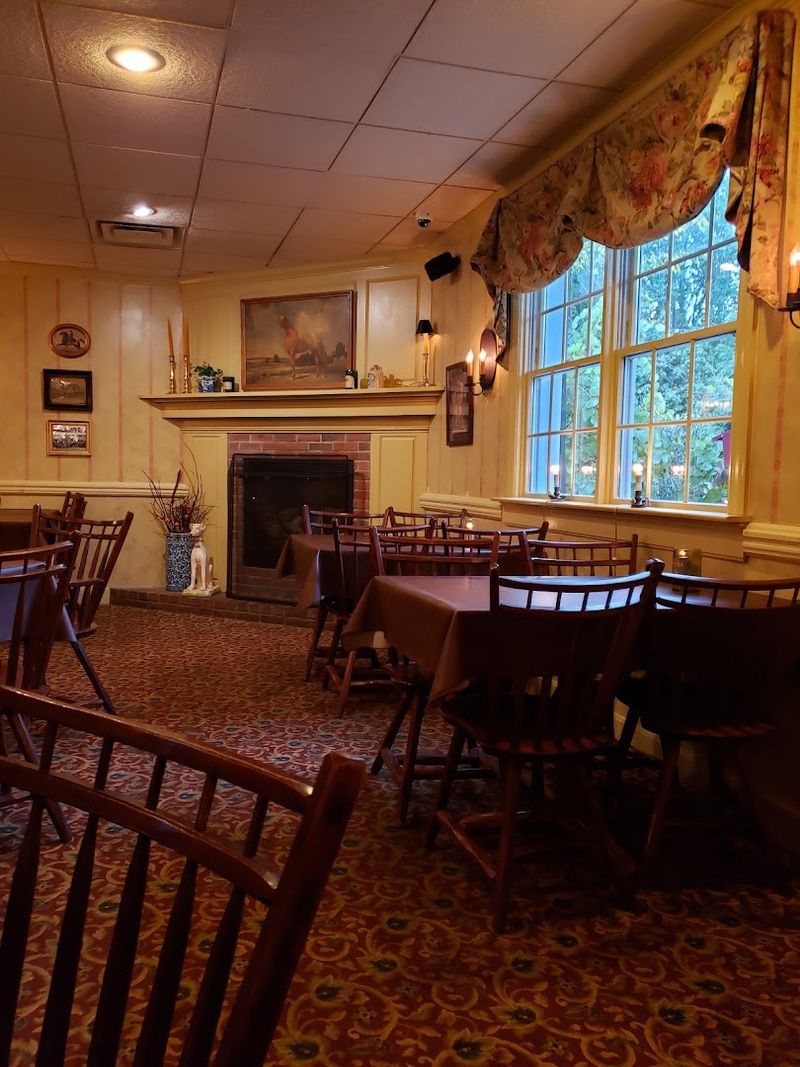 Cozy Colonial Atmosphere You Will Not Find Anywhere Else Cozy Colonial Atmosphere You Will Not Find Anywhere Else