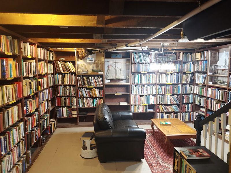 Cozy Seating Nooks Scattered Throughout Every Floor