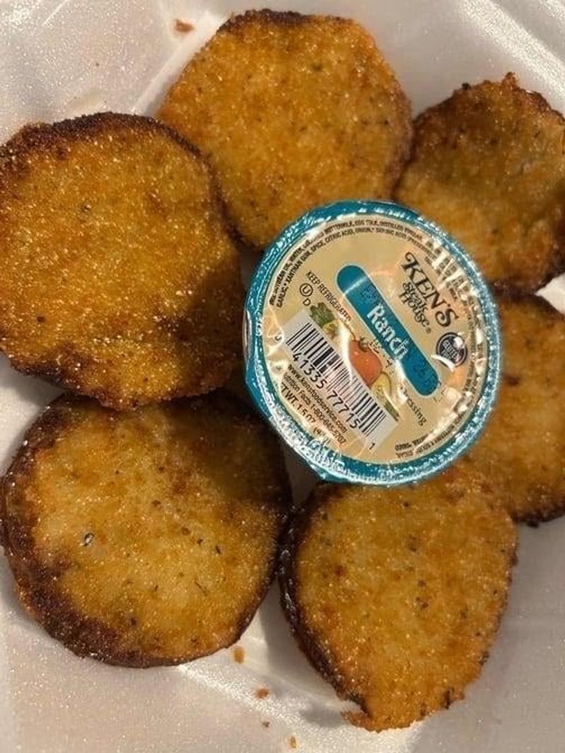 Crab Cakes That Surprise First-Timers
