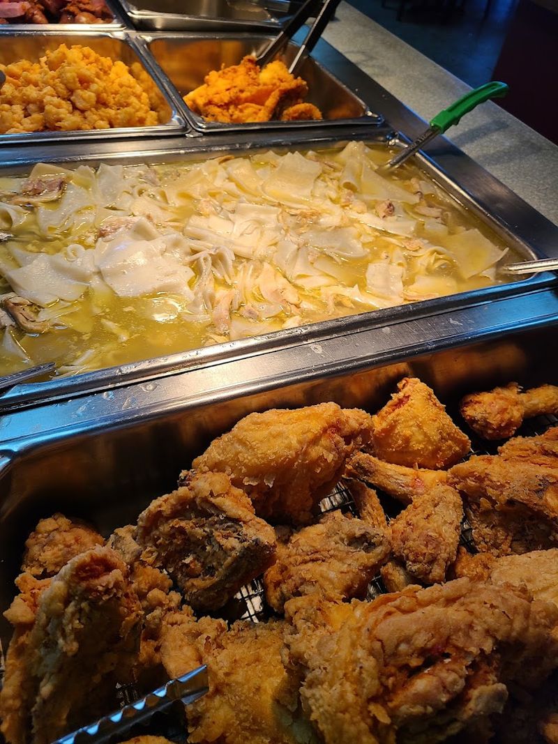 Crispy, Golden Fried Chicken Done the Southern Way