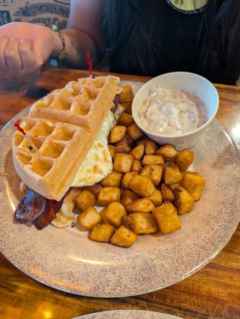Crispy Home Fries That Stay Crunchy Until the Last Bite