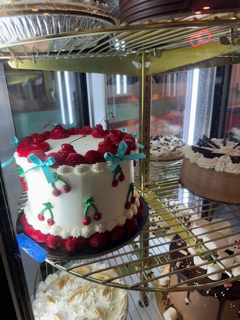 Custom Cakes That Make Every Celebration Unforgettable