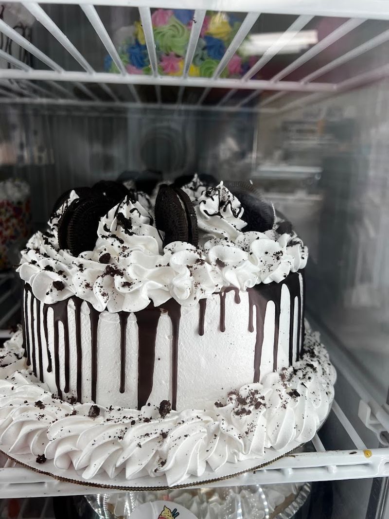 Custom Ice Cream Cakes Made With Heart and Hustle
