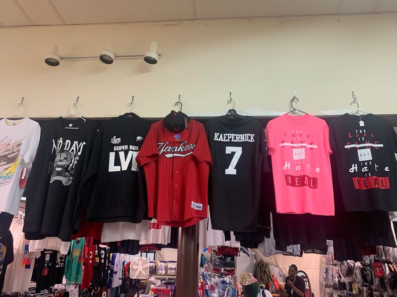 Custom Shirts and Embroidery Services That Turn Heads