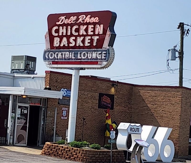 Dell Rhea's Chicken Basket - Willowbrook, Illinois