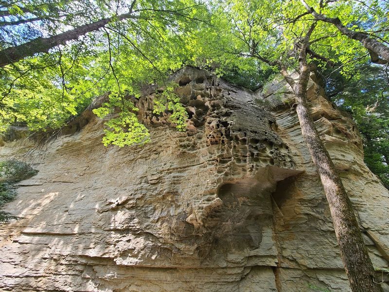 Devil's Punch Bowl: Indiana's Most Dramatic Natural Feature Devil's Punch Bowl: Indiana's Most Dramatic Natural Feature