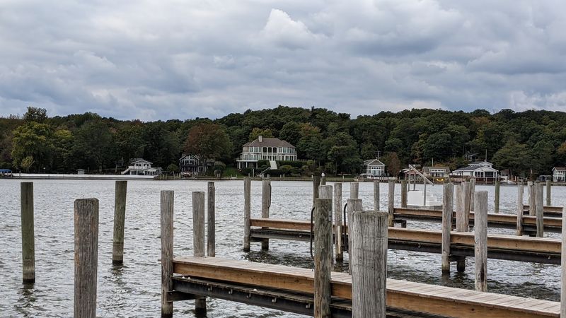 Douglas, Michigan: Saugatuck's Charming Next-Door Neighbor