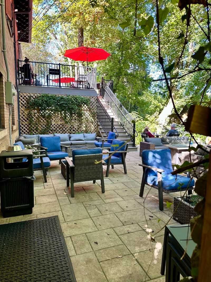 Easy Access to the Hike and Bike Trail