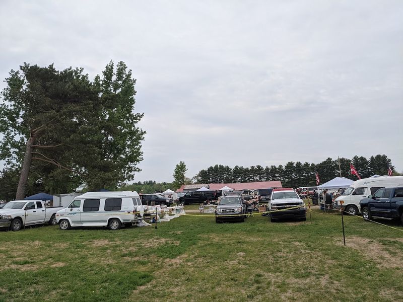 Easy Parking and Simple Logistics