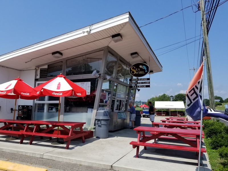 Easy to Reach From Downtown Mystic With Plenty to Explore Nearby
