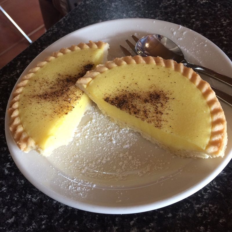Egg custard pie Egg custard pie