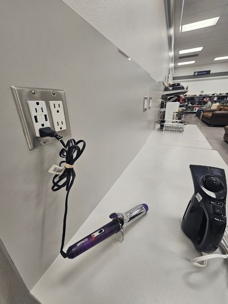 Electronics Testing Station That Lets You Shop With Confidence Electronics Testing Station That Lets You Shop With Confidence