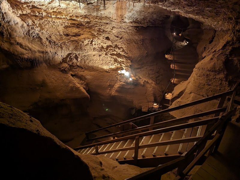 Expert Tour Guides: The Heart Of Every Cave Experience