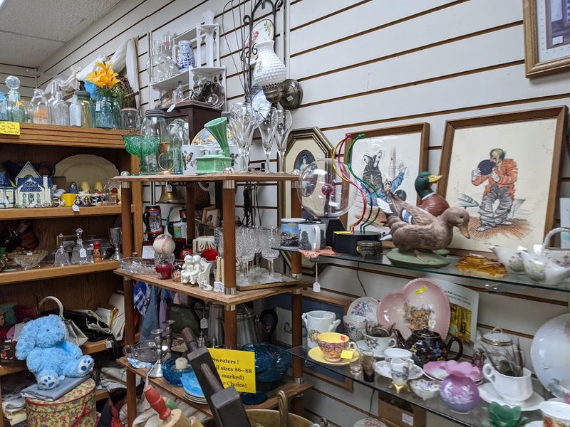 Fairly Priced Finds That Won't Break the Bank Fairly Priced Finds That Won't Break the Bank