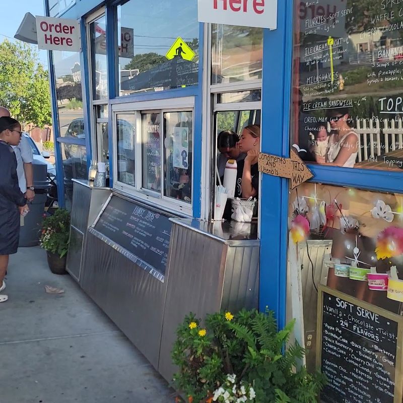 Fast and Friendly Service That Keeps People Coming Back