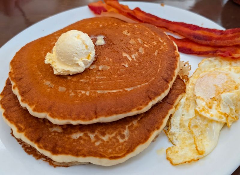Fluffy, Light Pancakes That Live Up to the Name