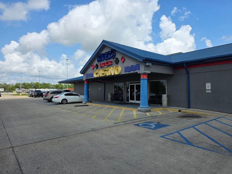Fred's Highway 30 Casino & Truckstop - St. Gabriel, Louisiana