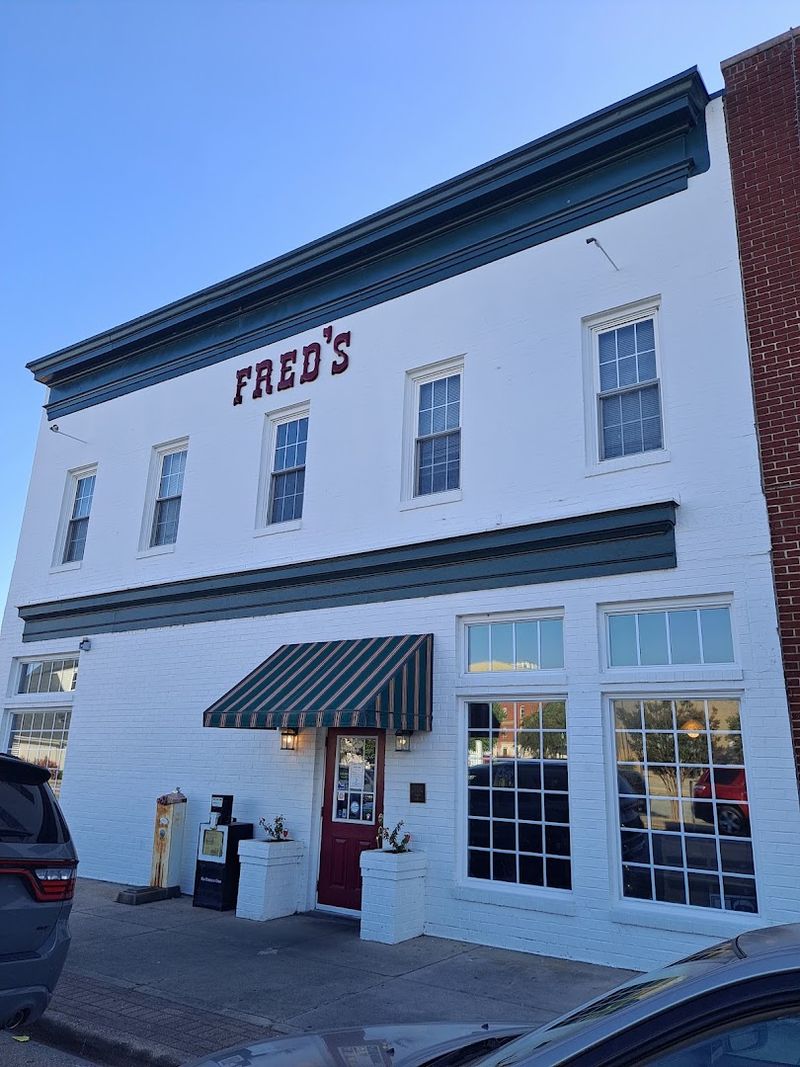 Fred's Restaurant - Franklin, Virginia