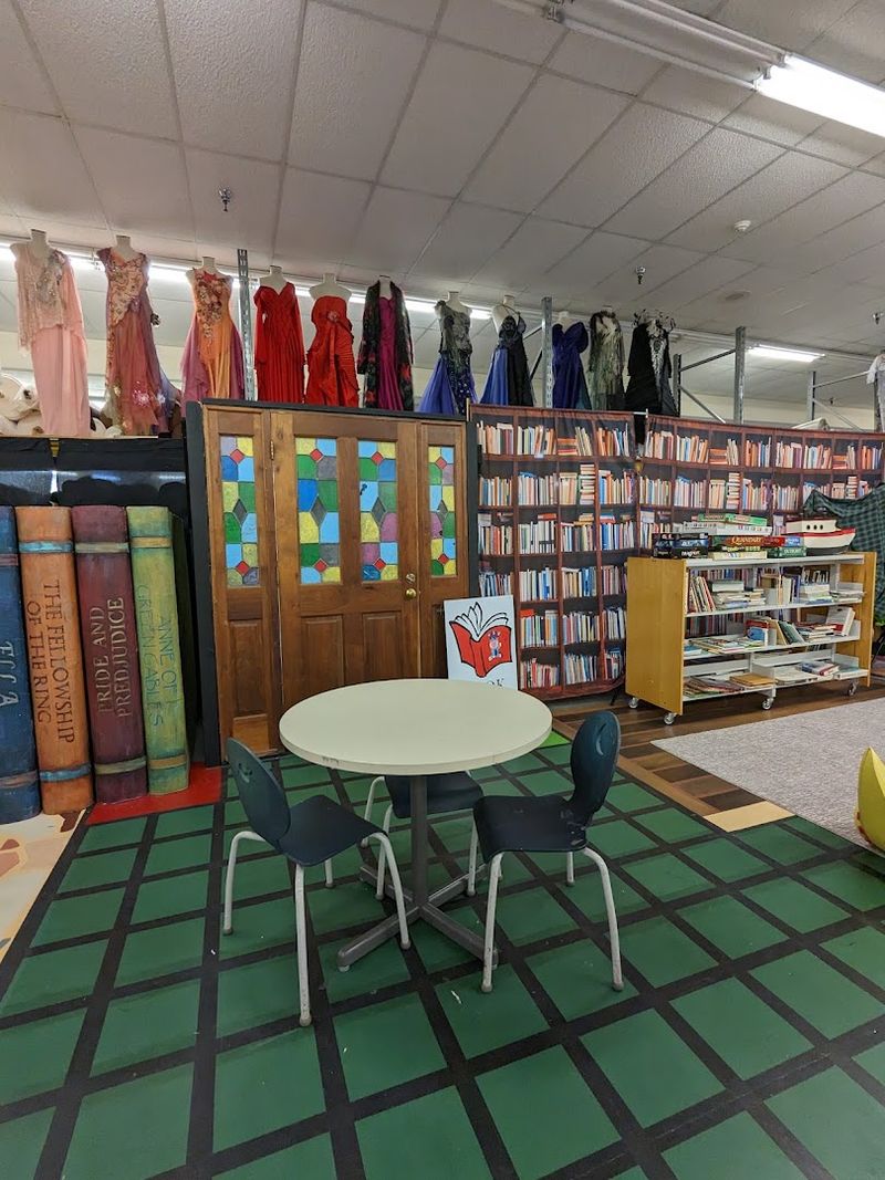 Free Books for Kids to Take Home