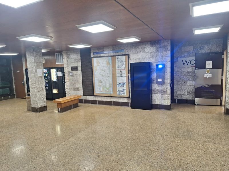 Free Ice-Cold Water to Refill Your Bottle