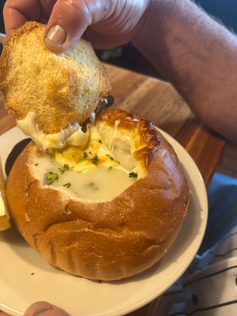 French Onion Soup That Hits Every Note French Onion Soup That Hits Every Note